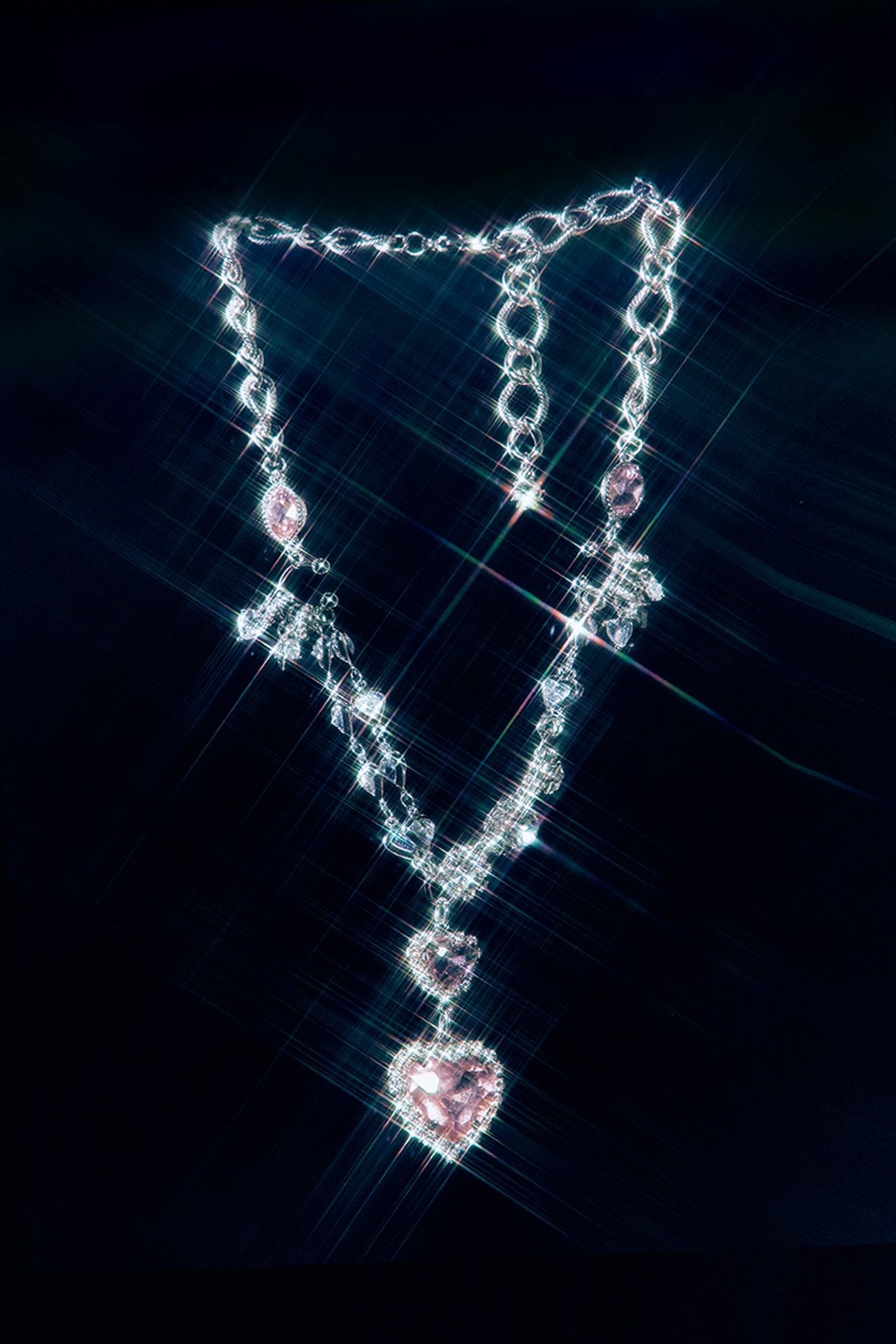 HEART HEIST NECKLACE - OHTNYC