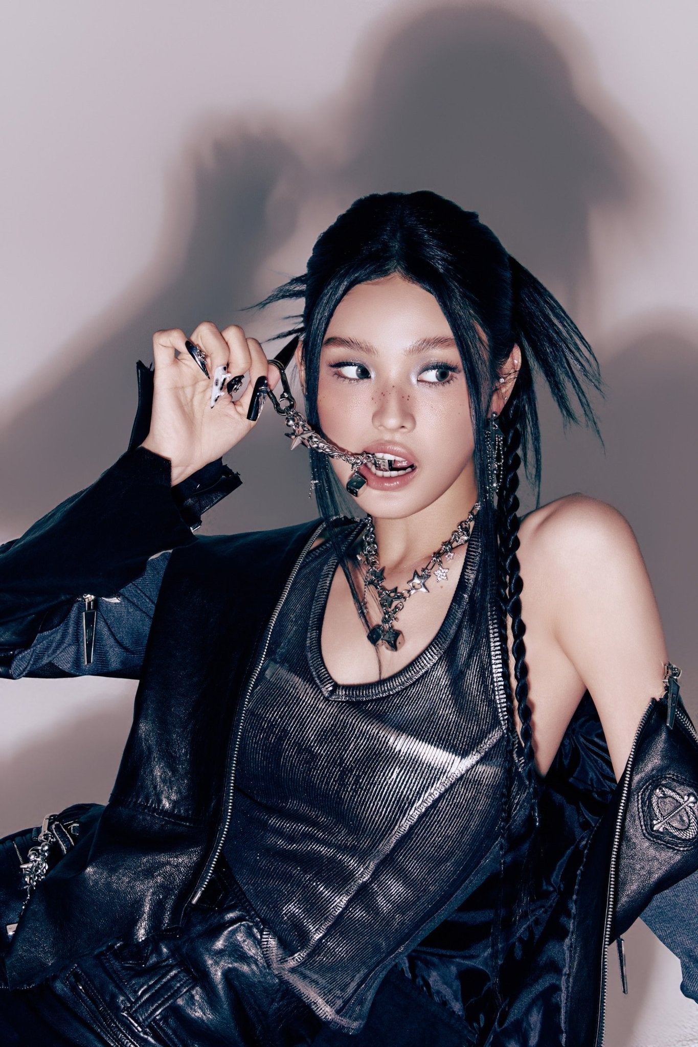 CUBE DICE KEYCHAIN - OHTNYC