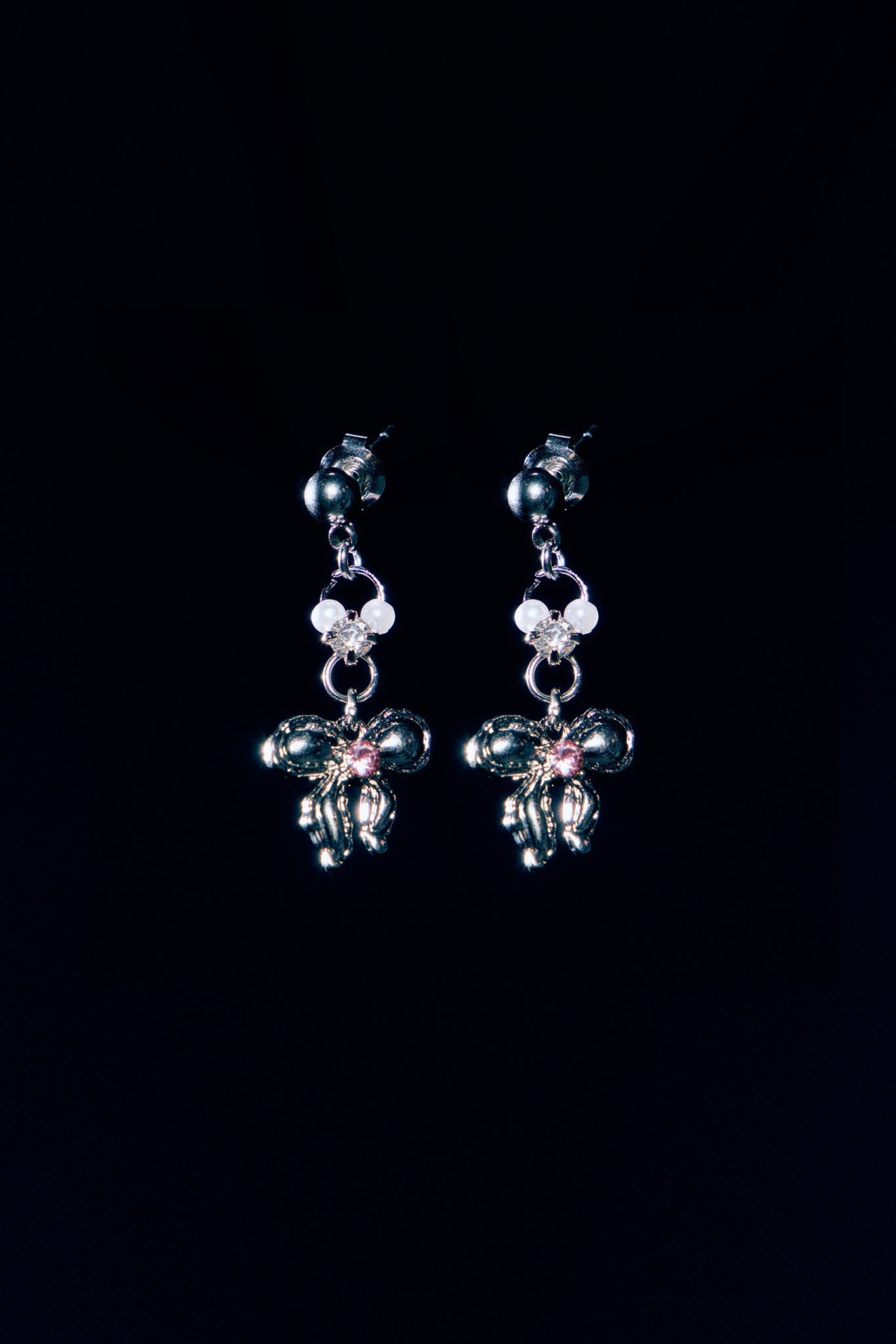 LOVE BOW DROP EARRINGS - OHTNYC